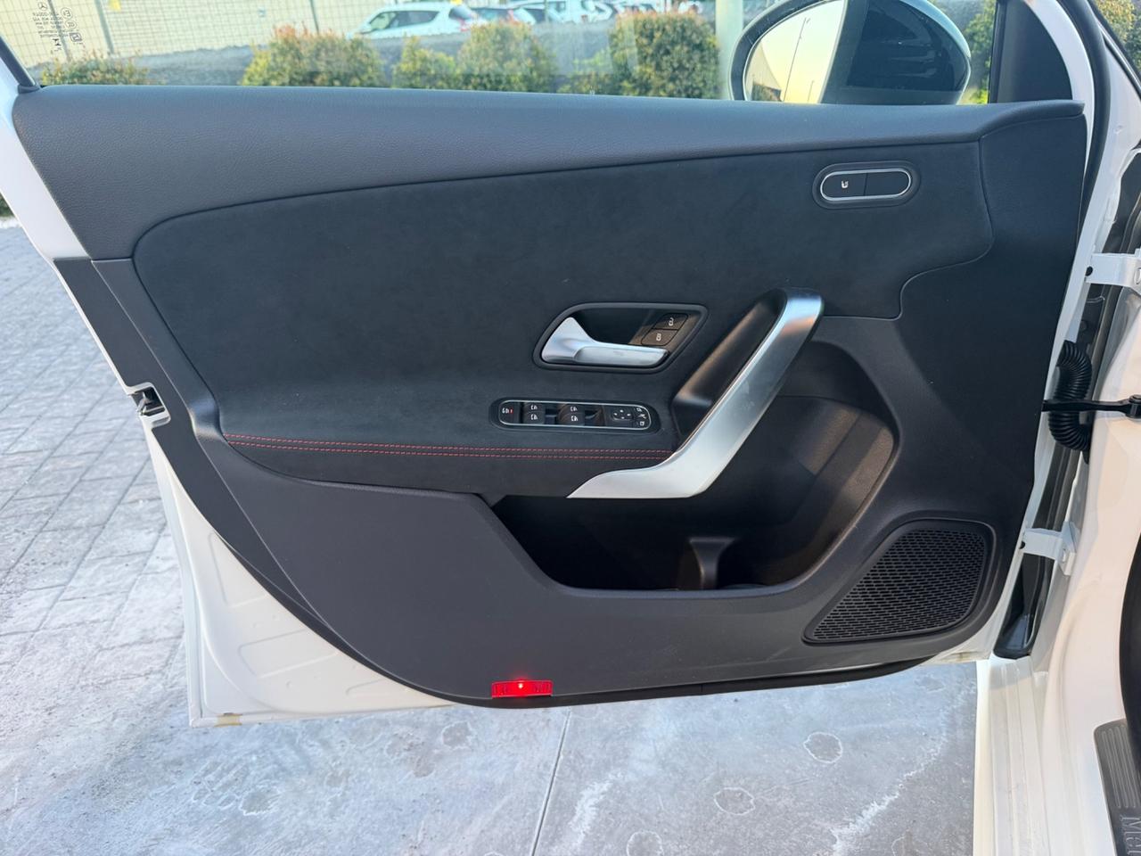 Mercedes-benz A 180 d Automatic AMG Line