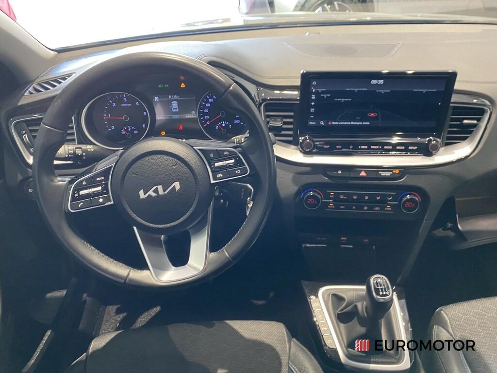 Kia Xceed 1.6 CRDi MHEV Business iMT