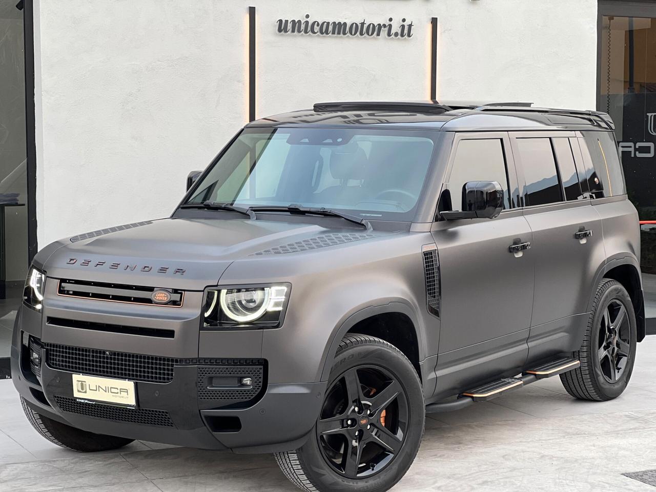 Land Rover Defender 110 3.0D I6 300 CV AWD Auto X-Dynamic HSE