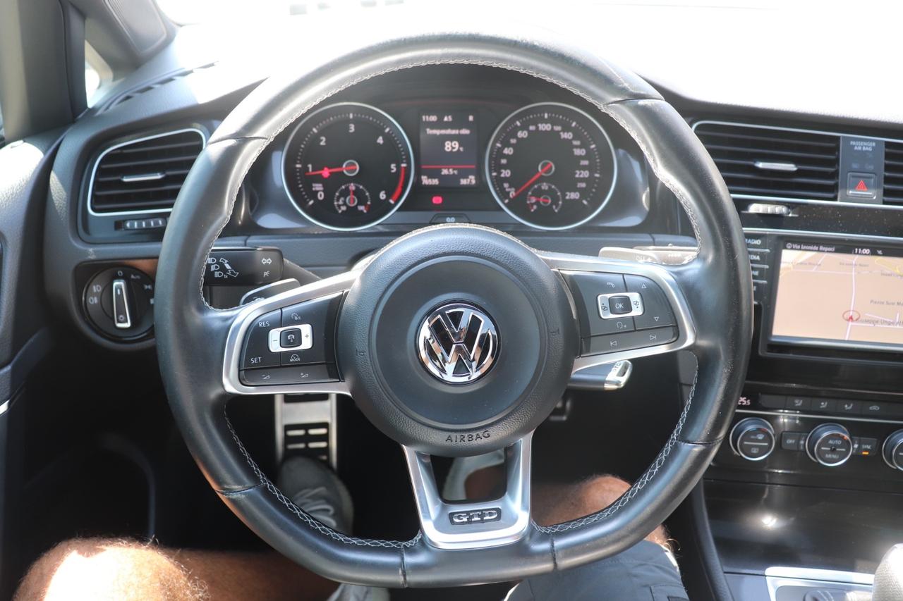 Volkswagen Golf GTD 2.0 TDI DSG 5p. BlueMotion Technology