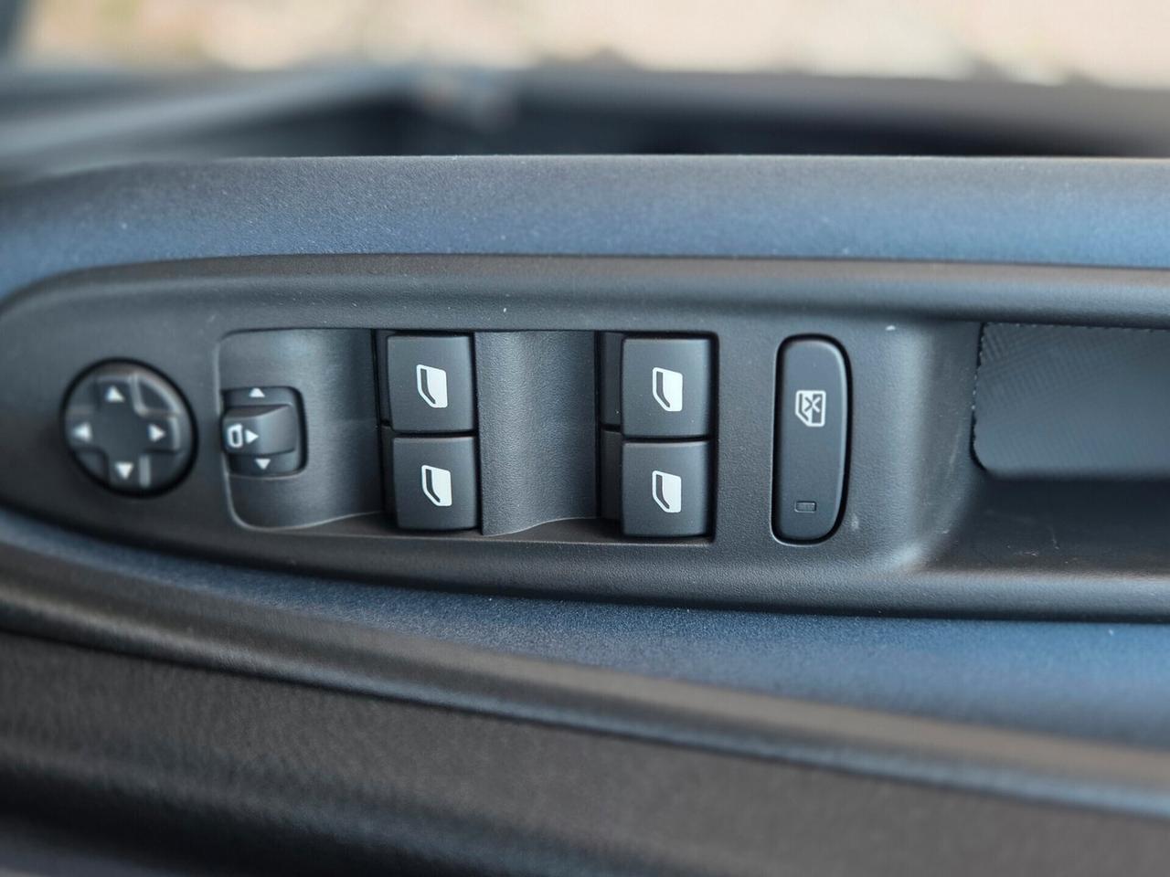 Alfa Romeo Junior 1.2 145cv Hybrid eDCT6 TECHNO PACK KM0