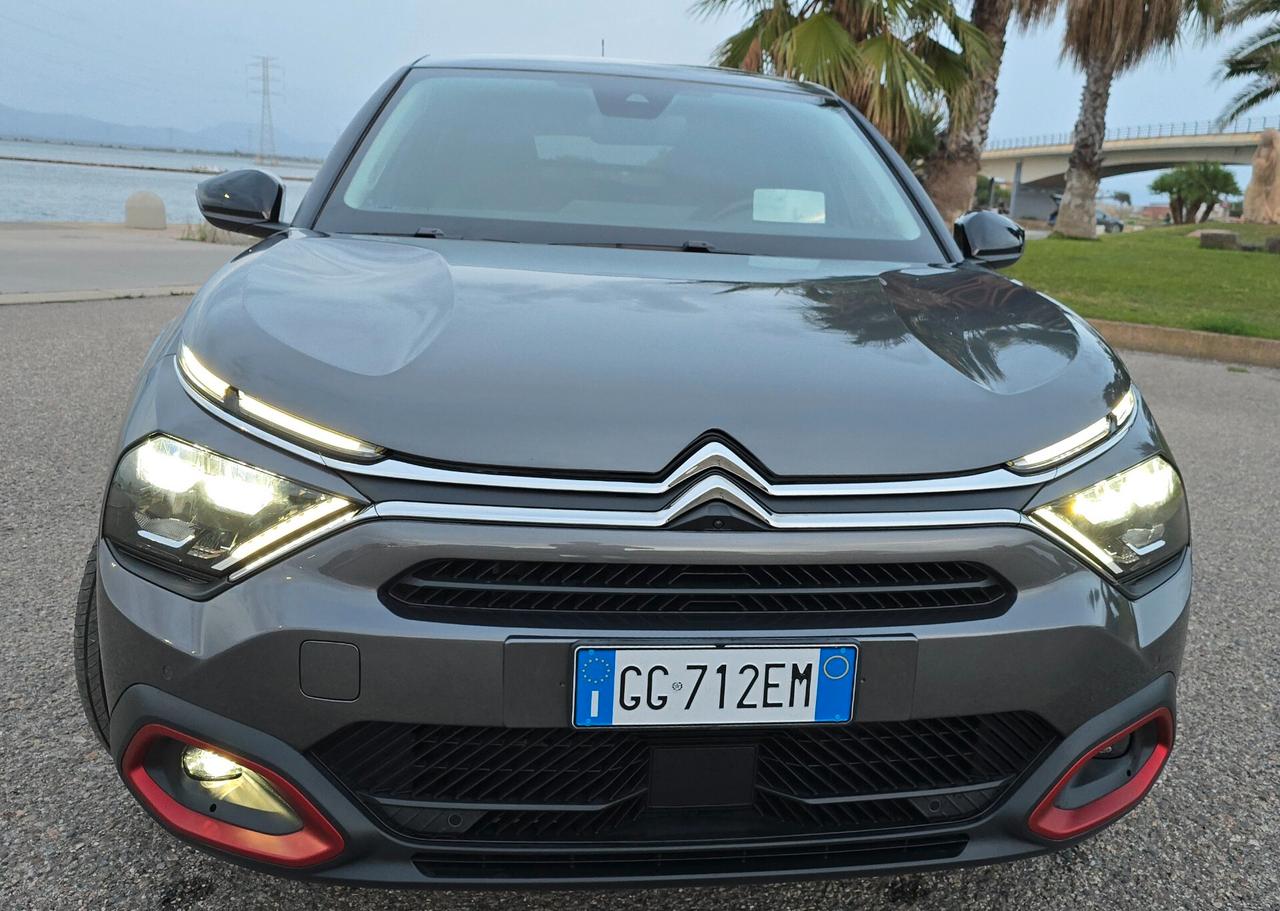 Citroen C4 e-C4 motore elettrico 136 CV Shine