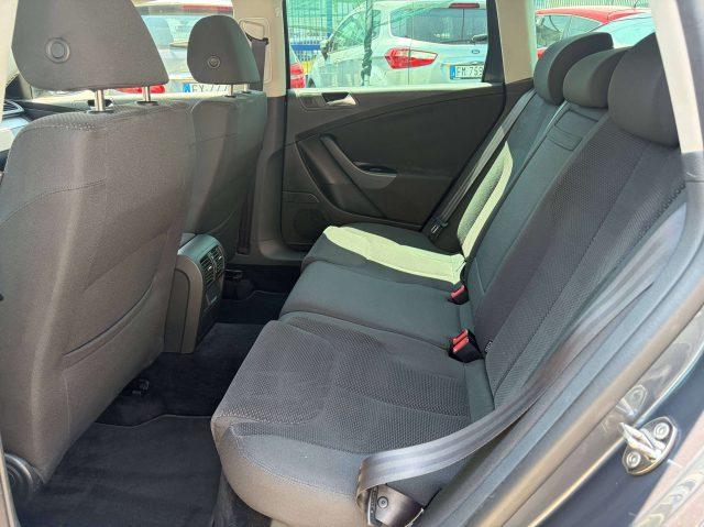 VOLKSWAGEN Passat Variant Passat VI Variant 2.0 tdi Business dpf
