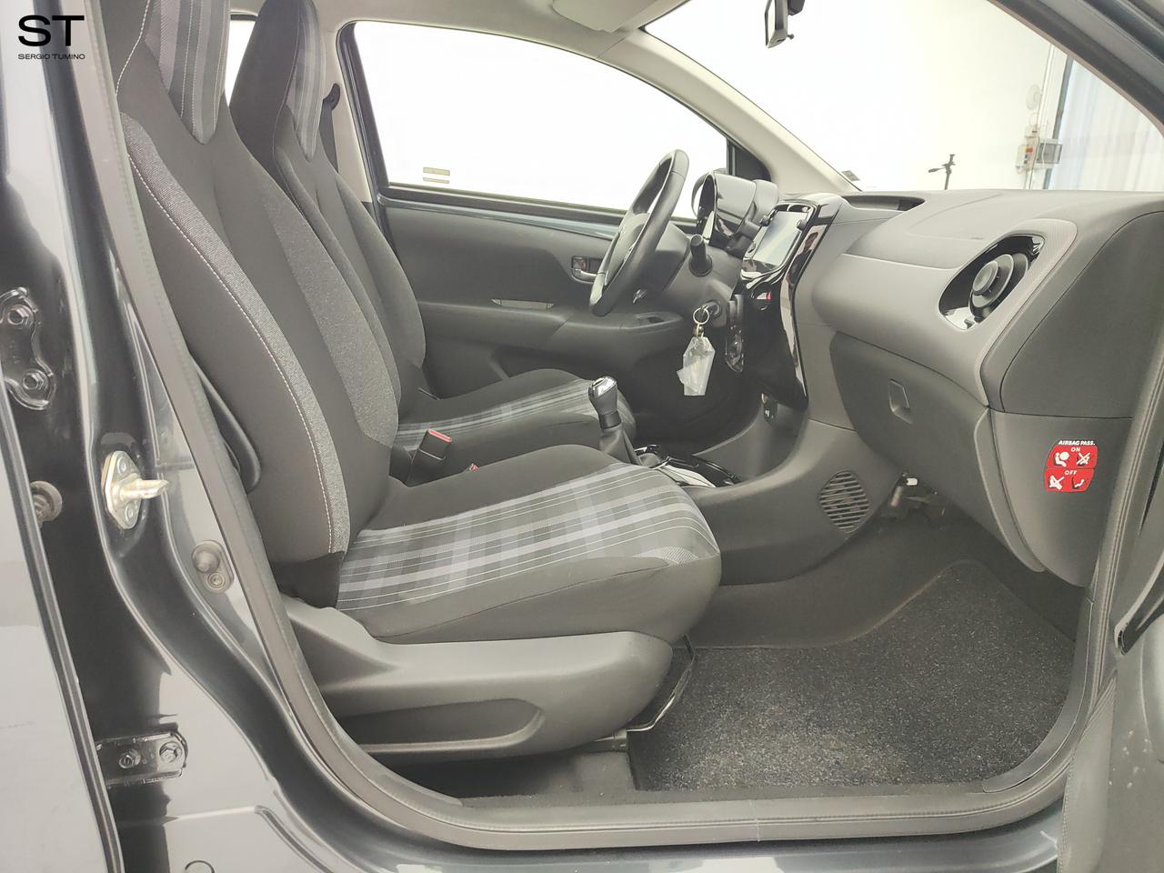 PEUGEOT 108 - VTi 72 S&S 5 porte Allure