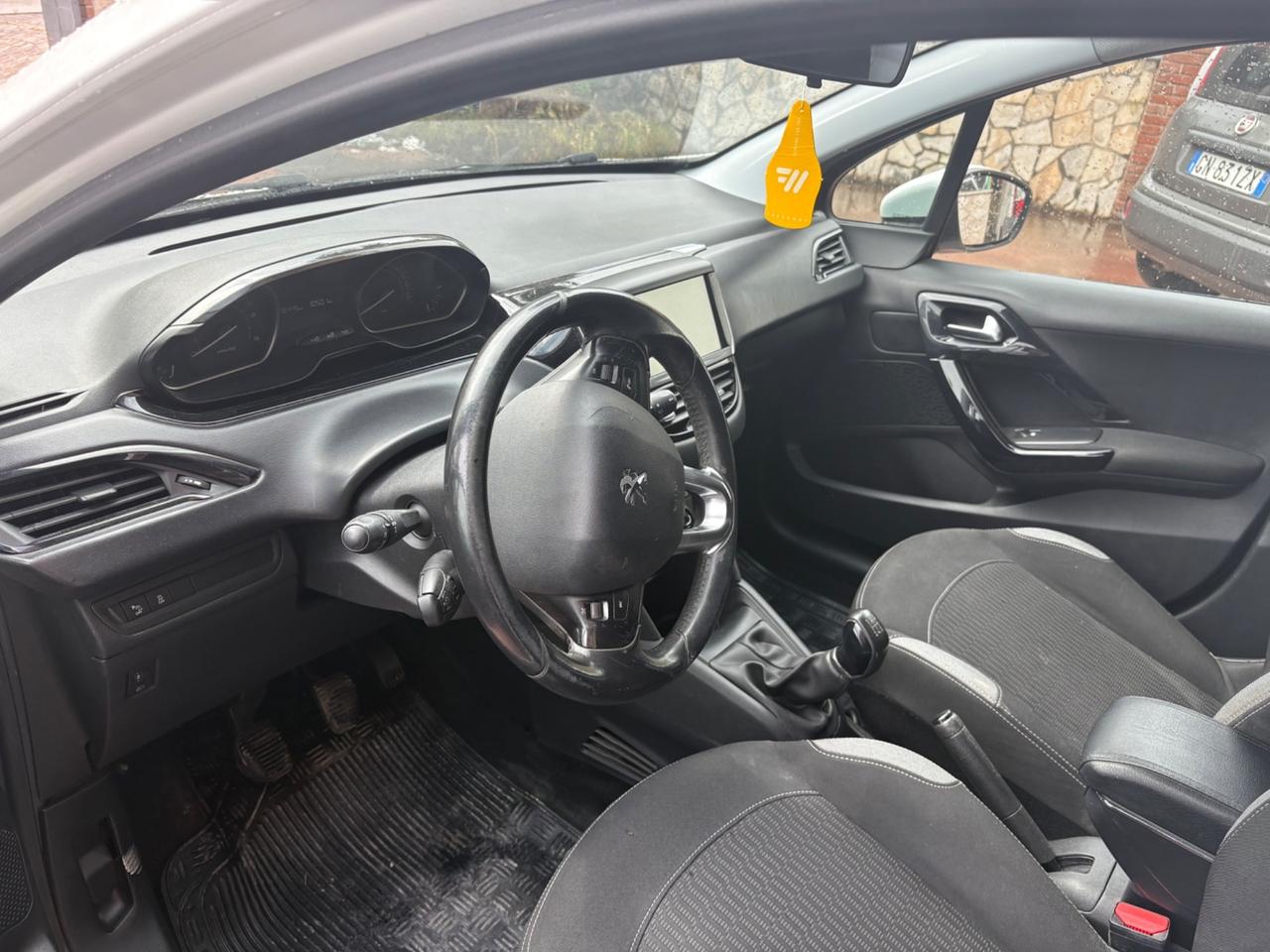 Peugeot 208 1.4 HDi 68 CV 5 porte Active