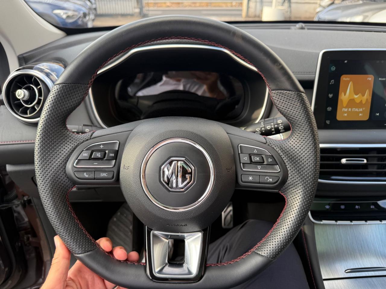 Mg HS 1.5T-GDI Luxury Automatica 19.000km