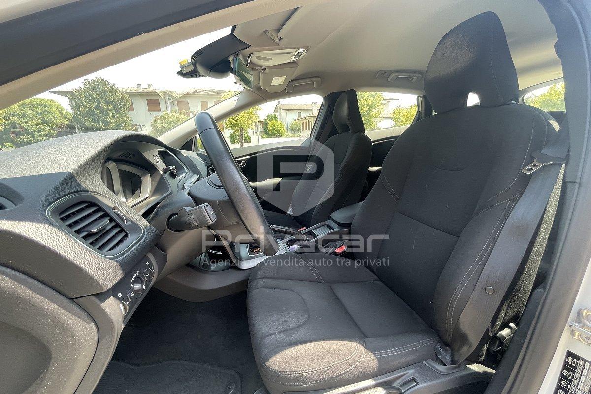 VOLVO V40 Cross Country D3 Business Plus