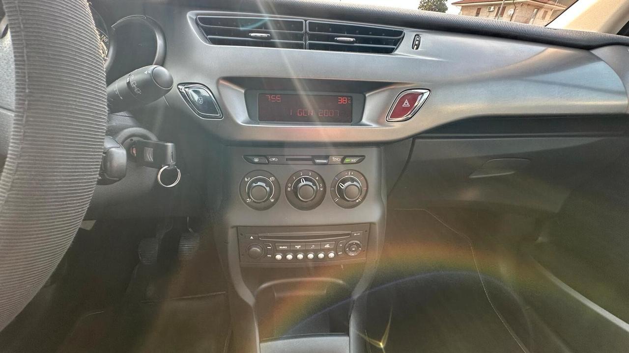 Citroen C3 PureTech 68 CV KM CERTIFICATI-UNICO PROPRIETARIO