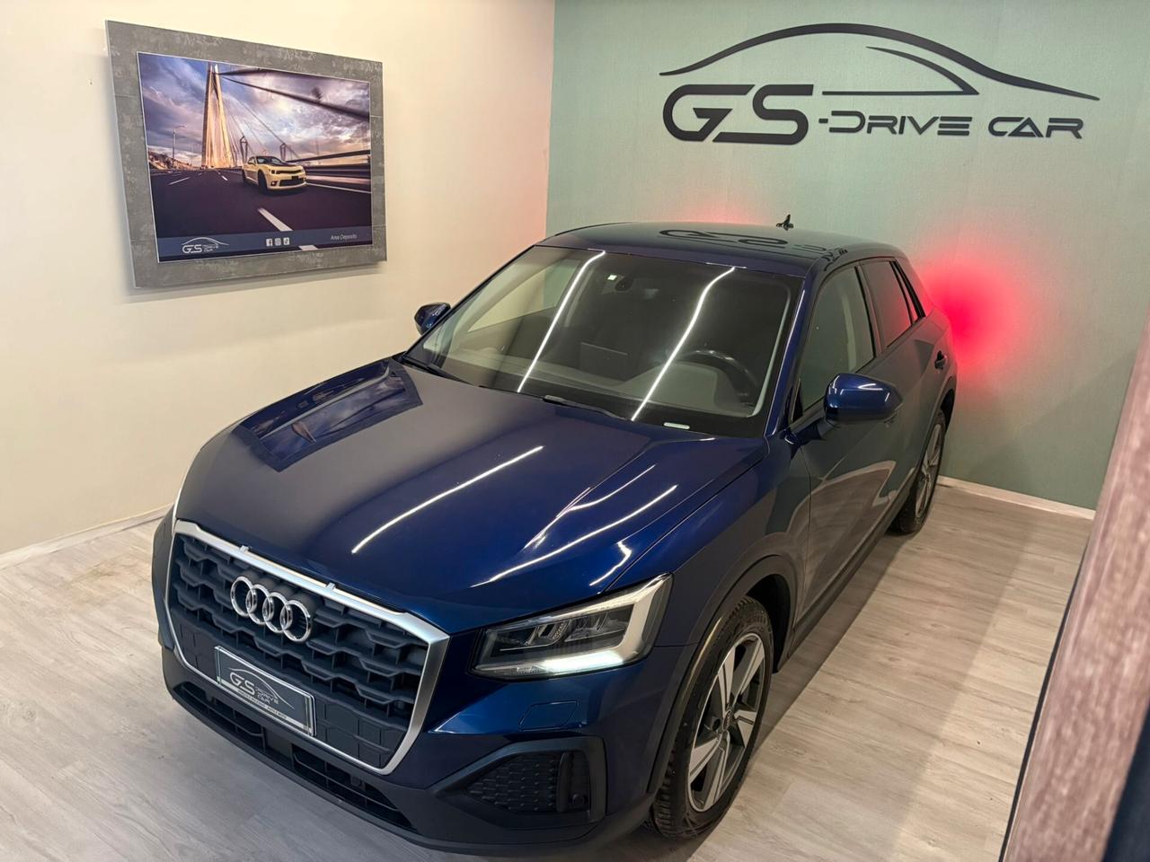 Audi Q2 30 TDI S tronic Identity Black