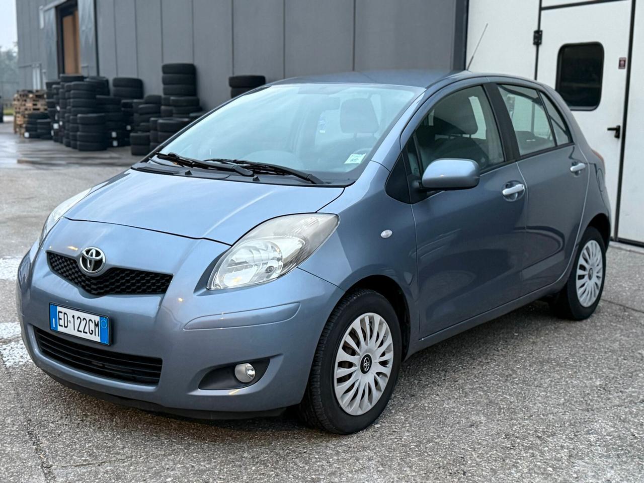 Toyota Yaris 1.3 5 porte Sol