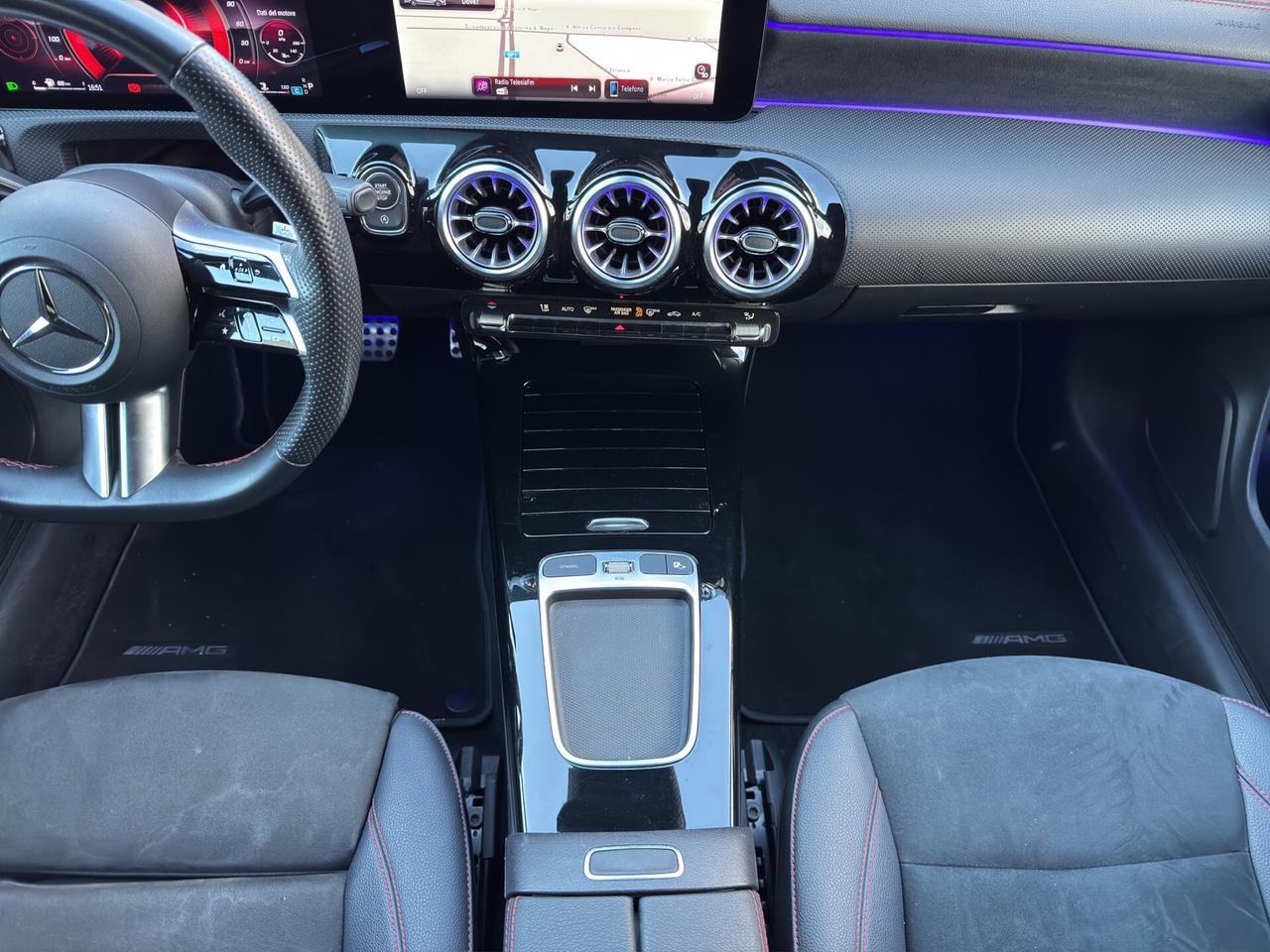 MERCEDES-BENZ CLA 180 d AUT. AMG LINE PREMIUM - MY24