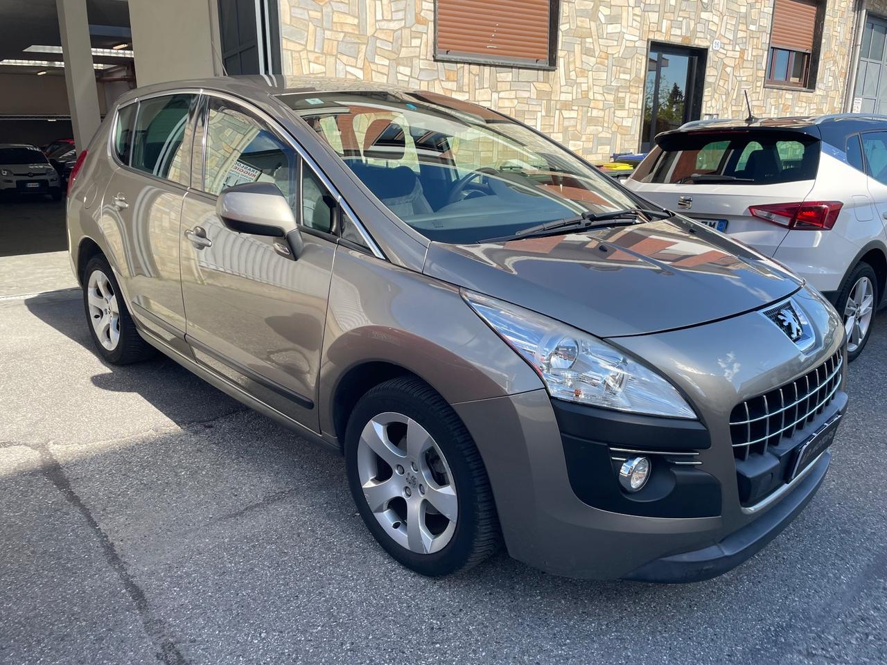 Peugeot 3008 1.6 HDi 112CV Active Mix