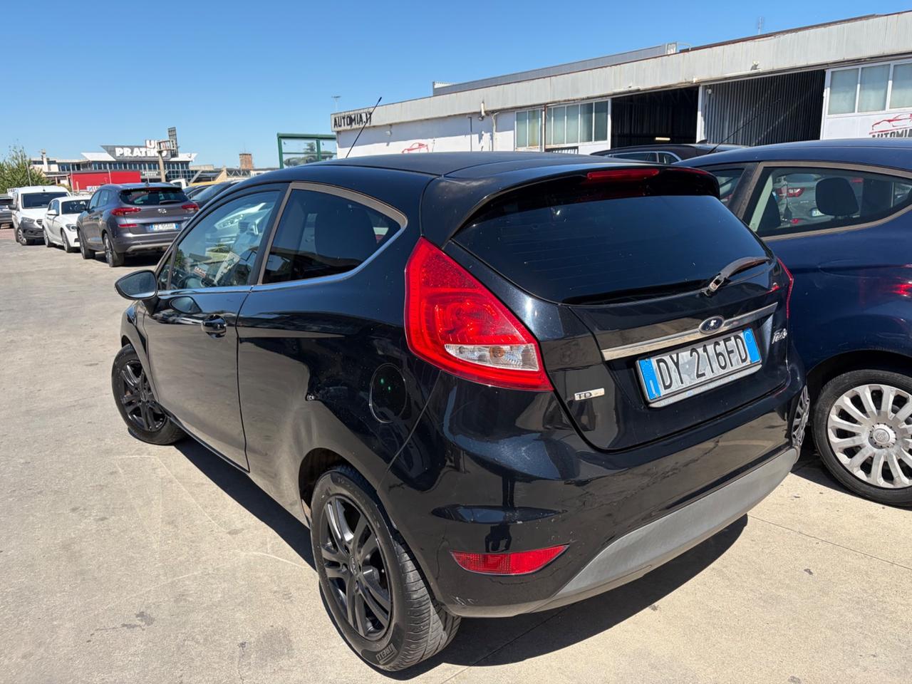 Ford Fiesta 1.4 TDCi 3P. Titanium NEOPATENTATI