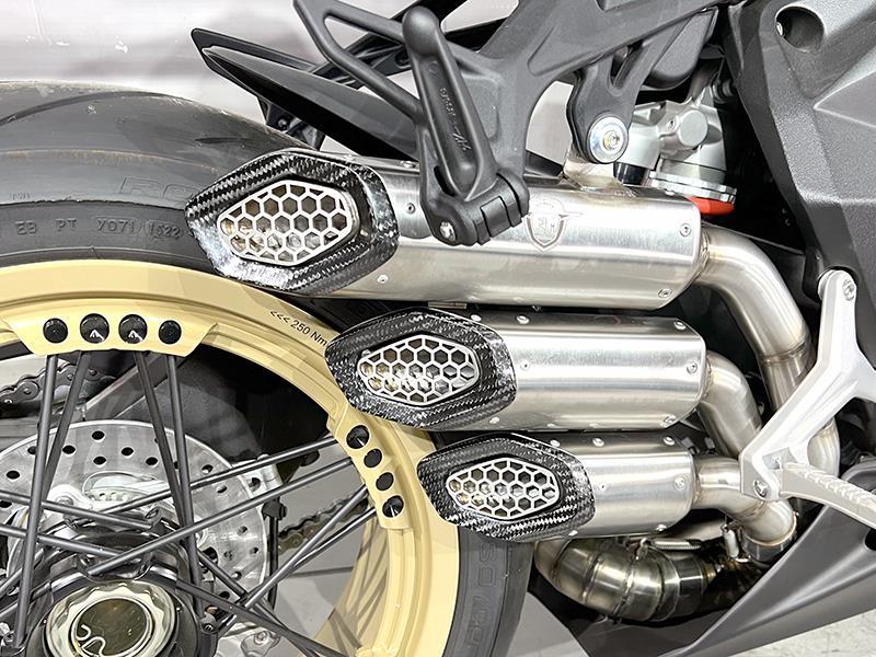 MV Agusta Superveloce 800 S