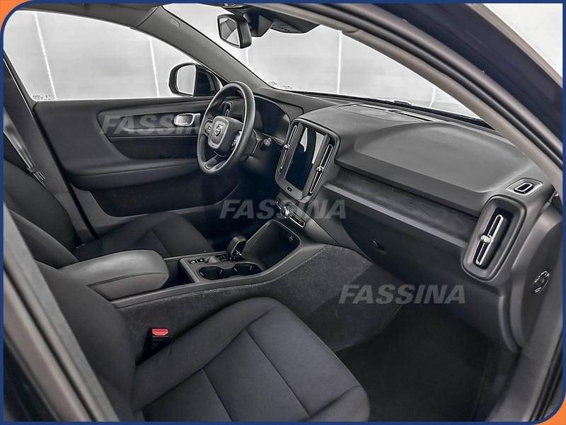 Volvo XC40 XC40 B3 automatico Essential