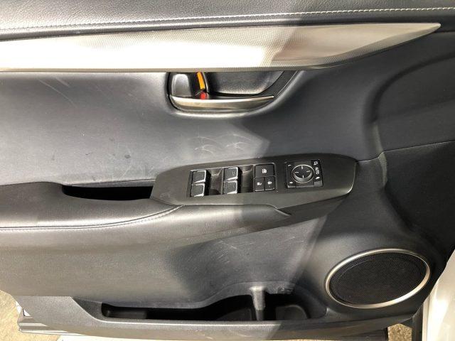 LEXUS NX 300 Hybrid 4WD Sport