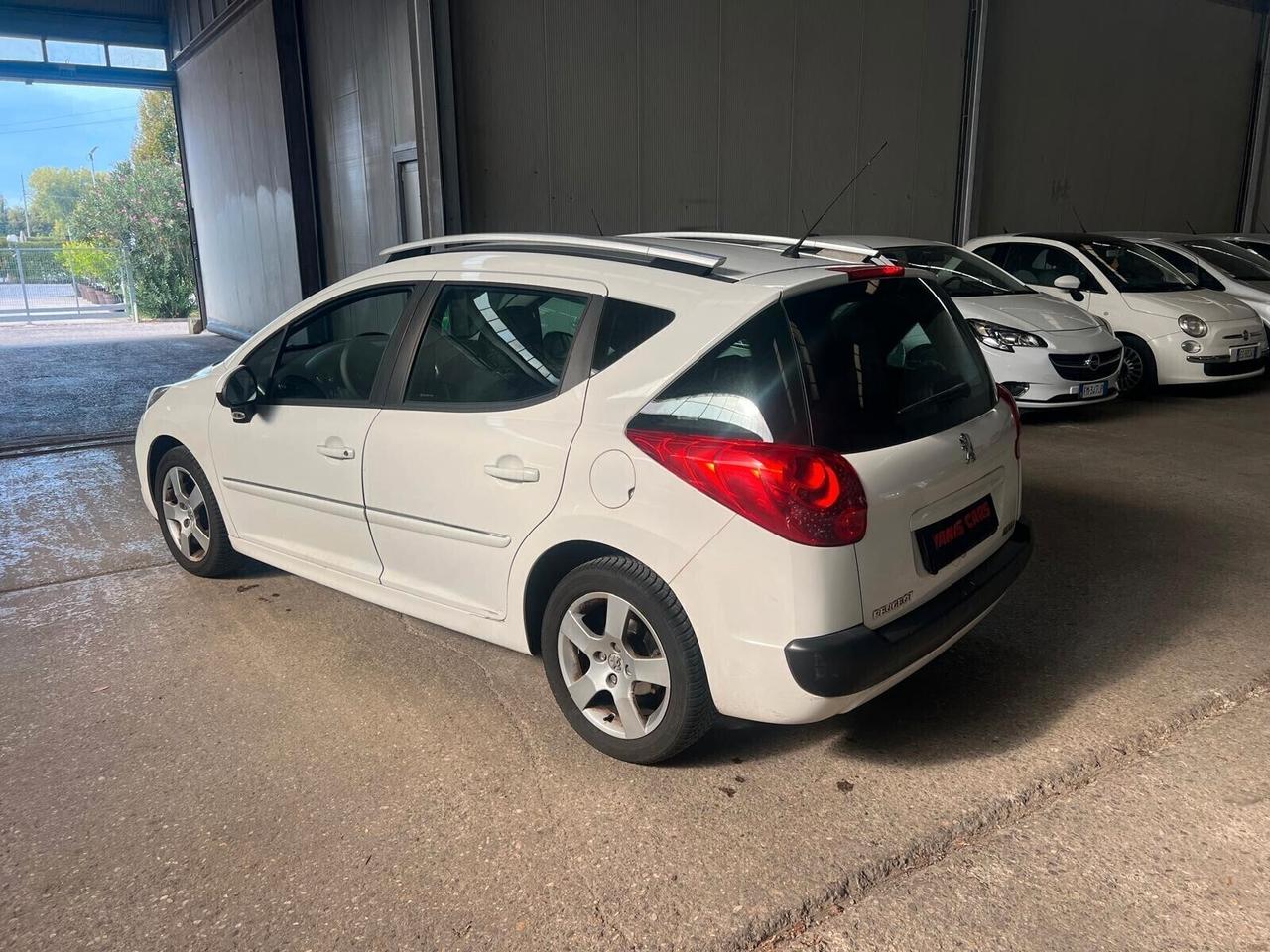 Peugeot 207 1.6 8V HDi 93CV 5p. Active -2011