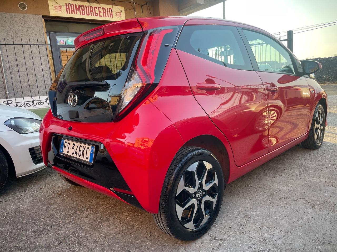 Toyota Aygo 1.0 VVT-i 72 CV 5 porte !!STRAFULL E GARANTITA!!