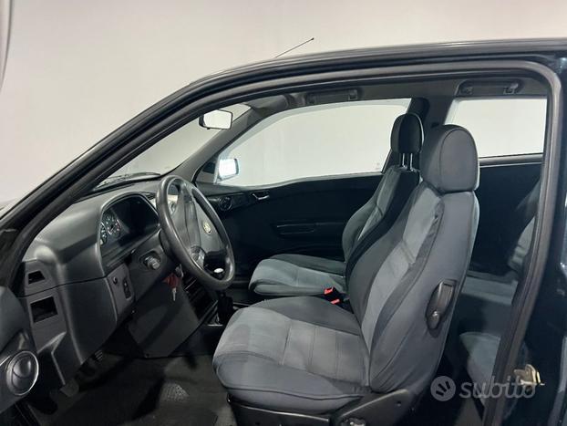 ALFA ROMEO 145 1.9 JTD cat