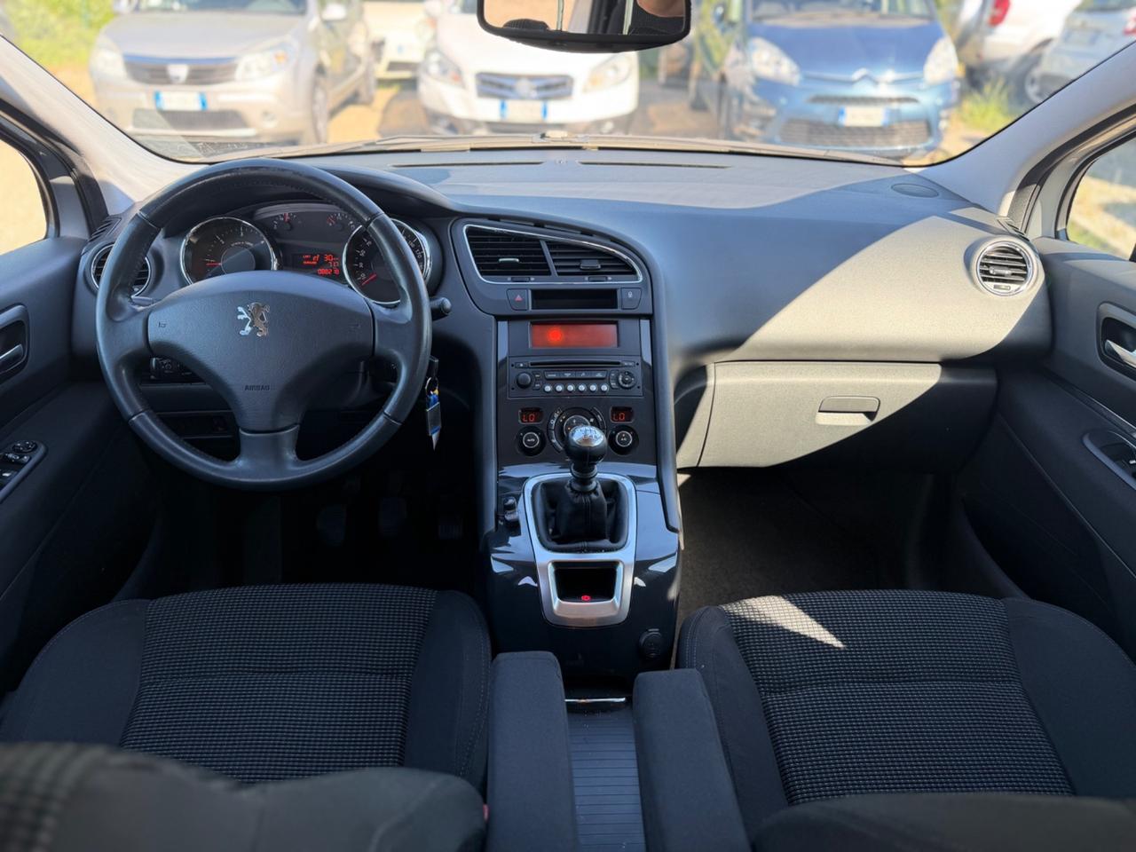 Peugeot 5008 1.6 HDi (88.000KM) CERTIFICATI