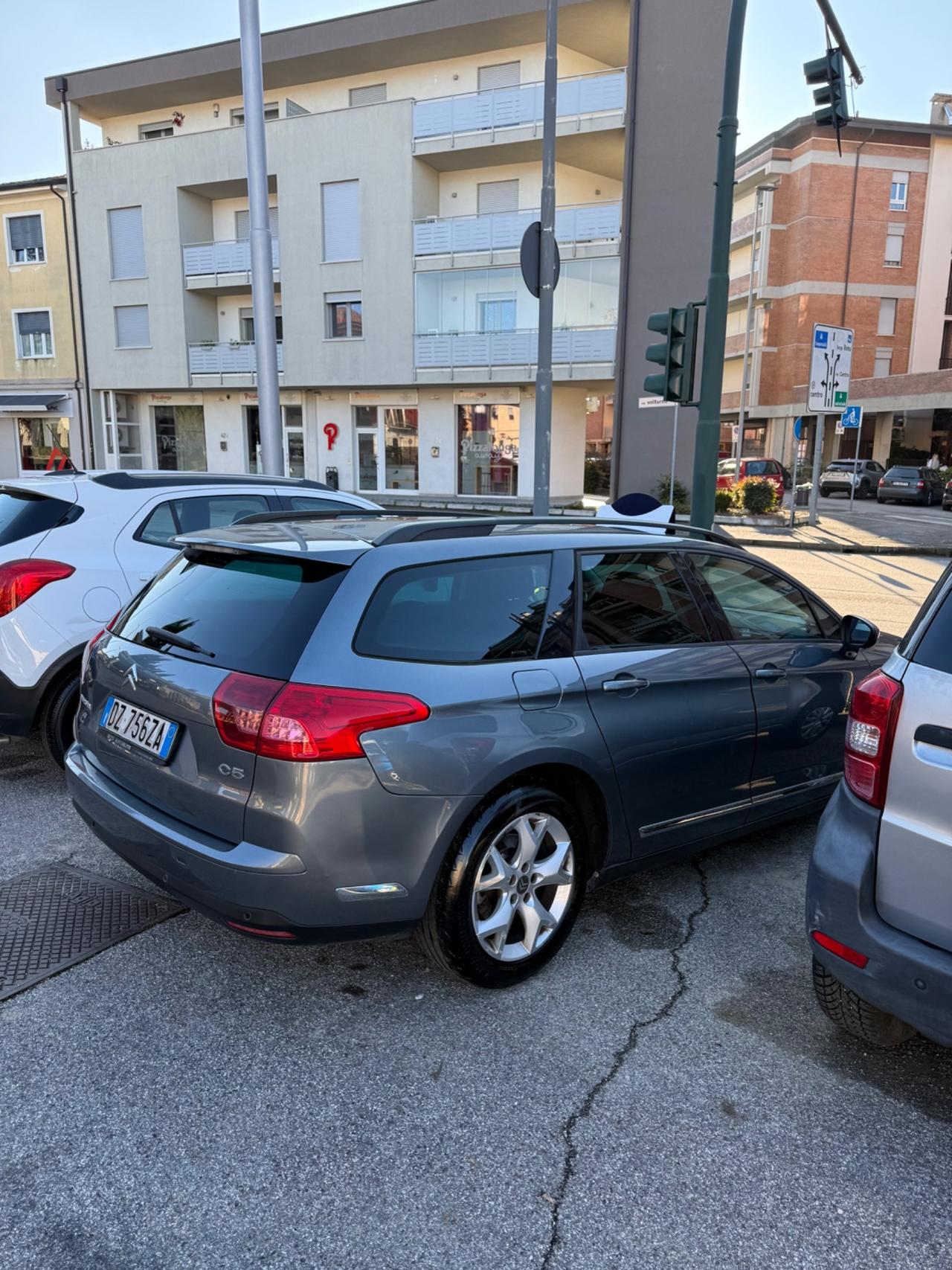 Citroen C5 2.0 HDi 140 Dynamique Tourer