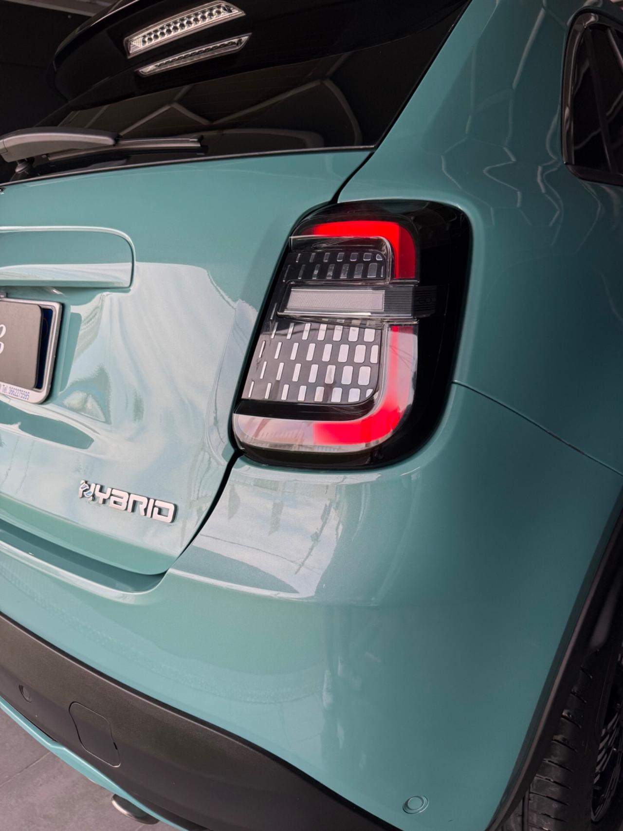 Fiat 600 Hybrid 145 CV DCT MHEV La Prima