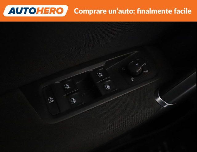 VOLKSWAGEN Touran 1.5 TSI EVO DSG Business BlueMotion Technology