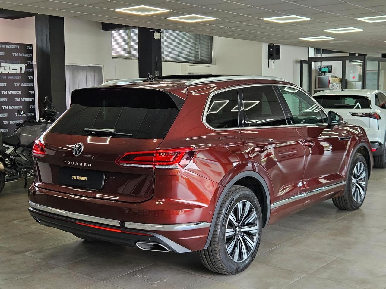VOLKSWAGEN TOUAREG 3.0 V6 tsi Elegance 340cv tiptronic - TETTO APRIBILE