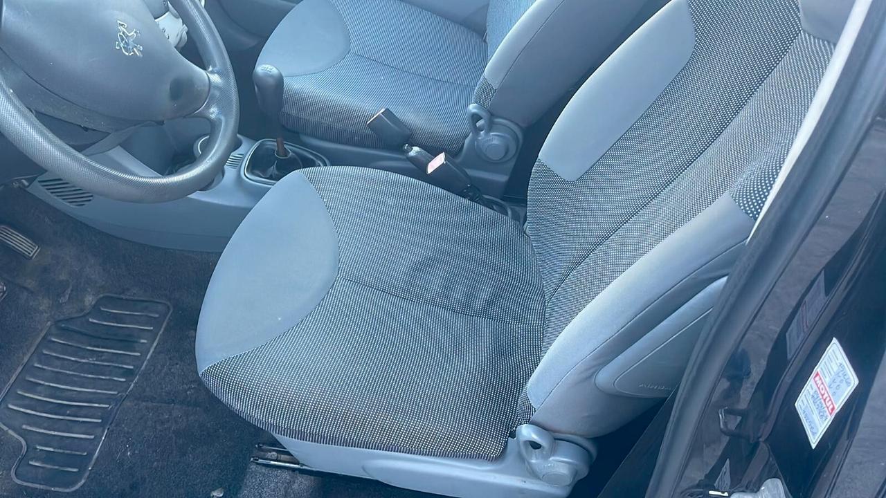 Peugeot 107 1.0 68CV 3p. Desir