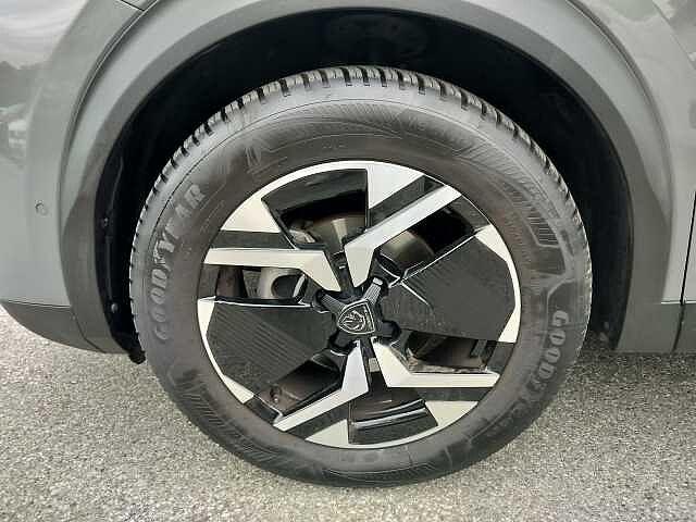 Peugeot 2008 PureTech 100 S&S Allure