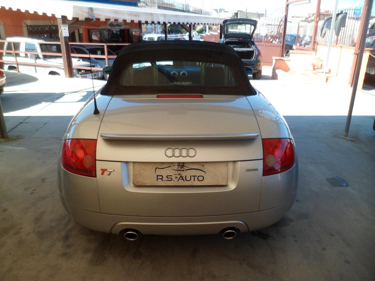 Audi TT Roadster 1.8 T 20V 225 CV cat quattro 01
