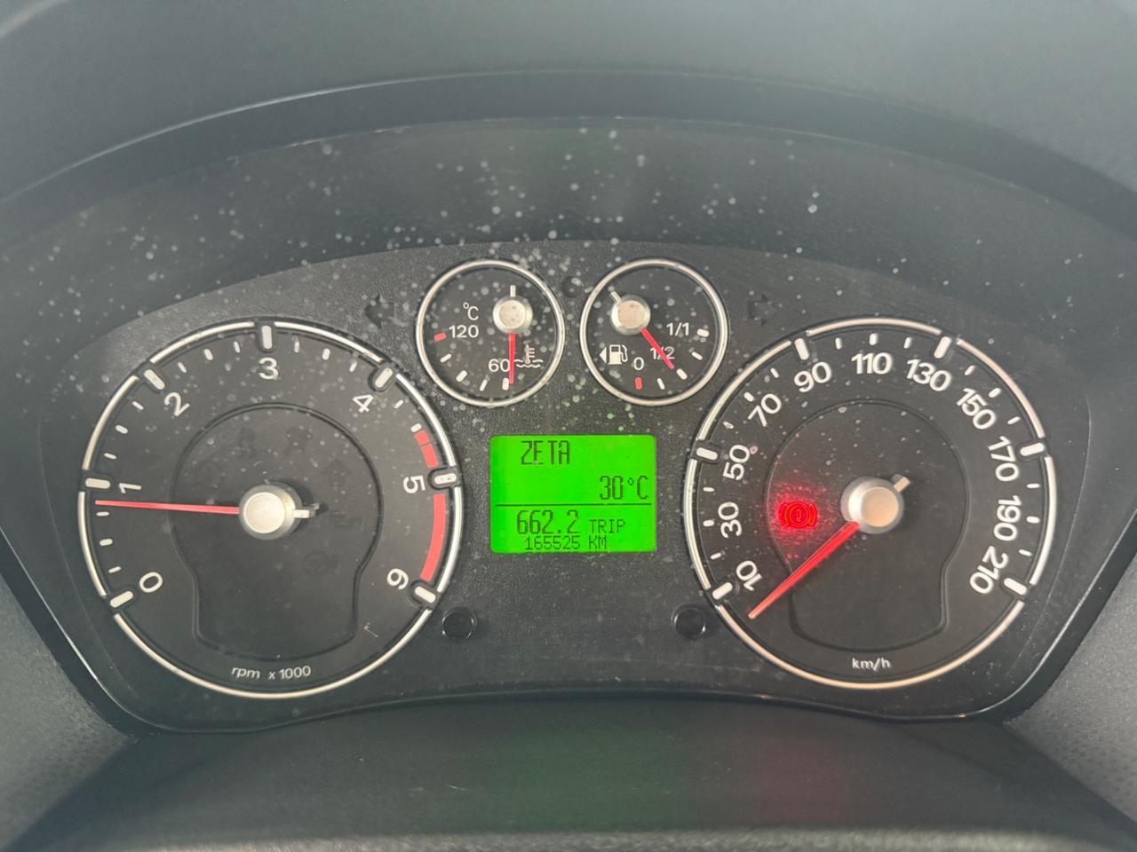 Ford Fiesta 1.4 TDCi 5p. Ghia GRANDINATA