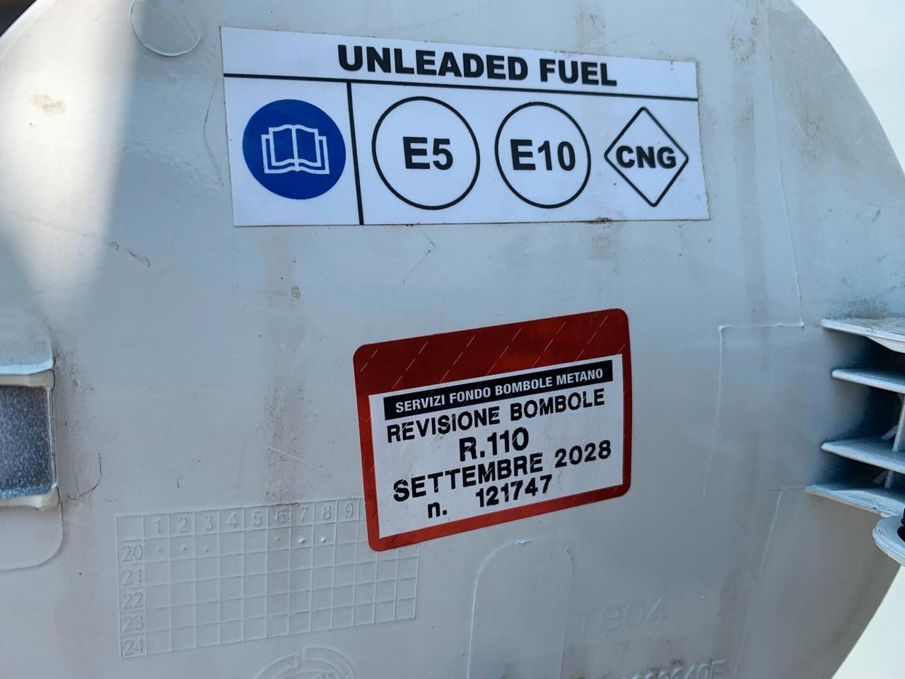 Fiat 1.4 natural power Business Atrezzato+inverter 220v