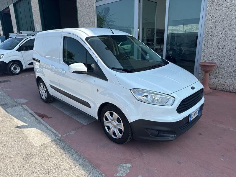 Ford Transit Courier 1.5 TDCi 75CV Van Trend