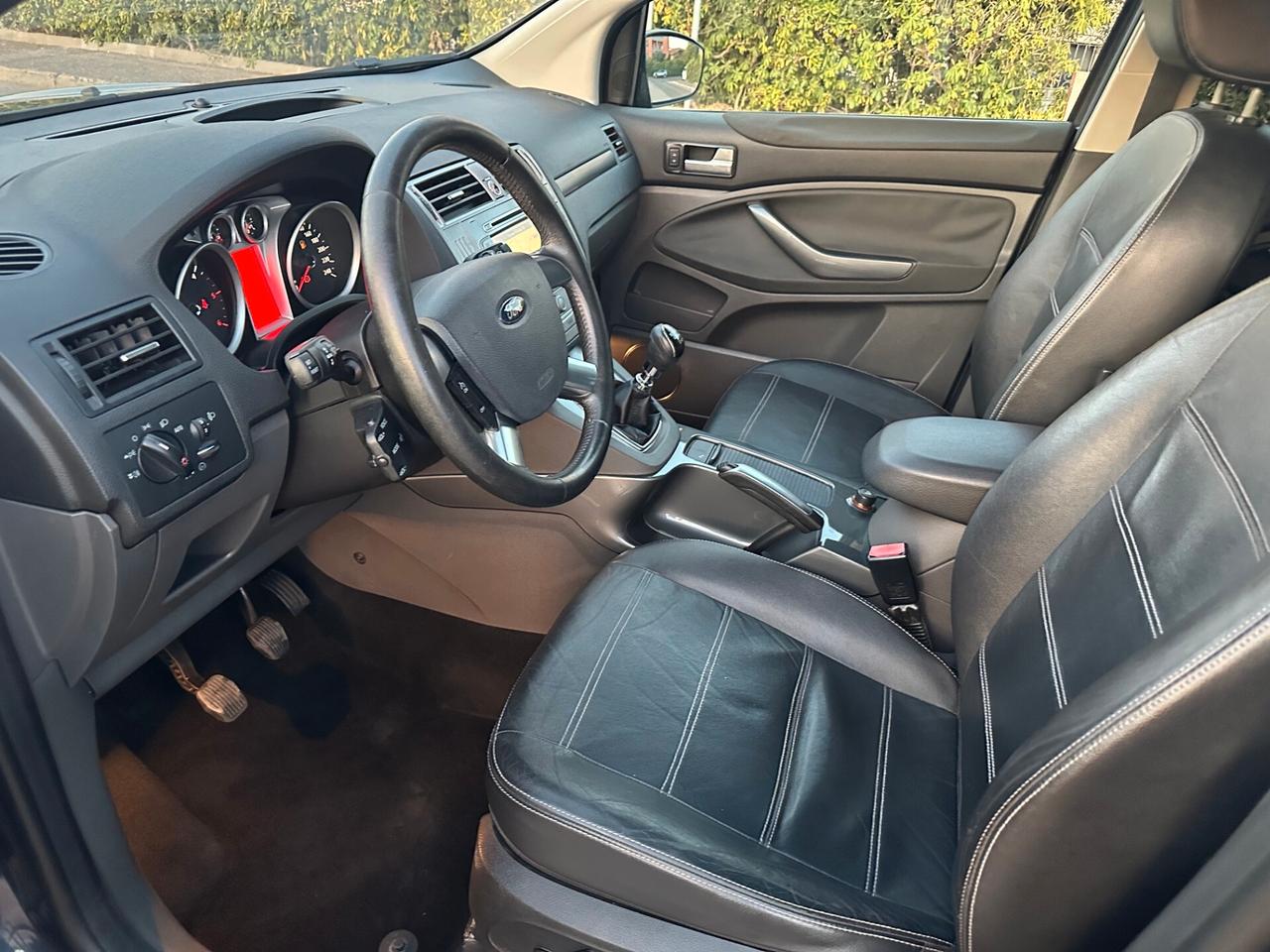 Ford Kuga 2.0 TDCi 163 CV 4WD Titanium