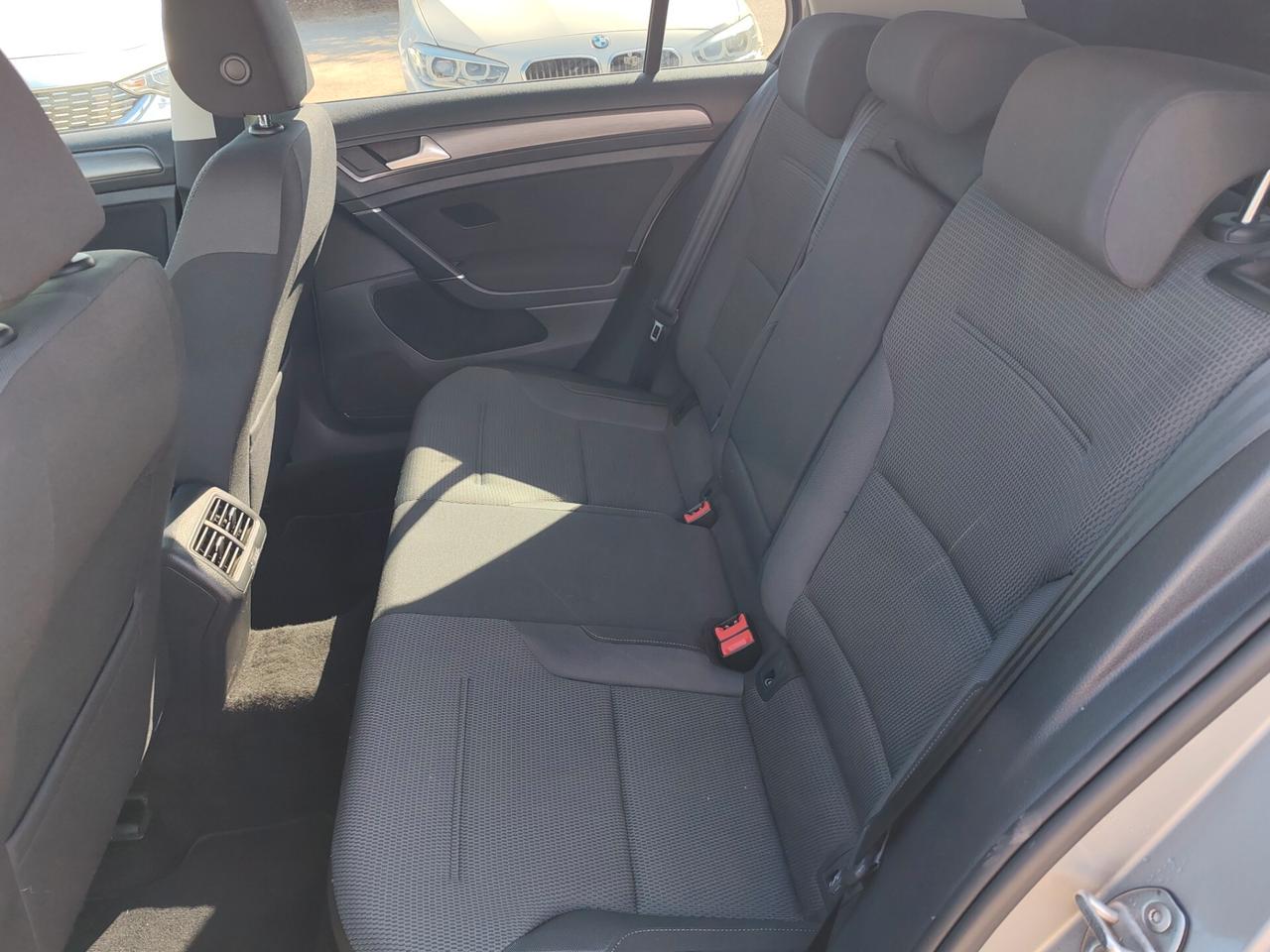 Volkswagen Golf 1.6 TDI Business BlueMotion Tech