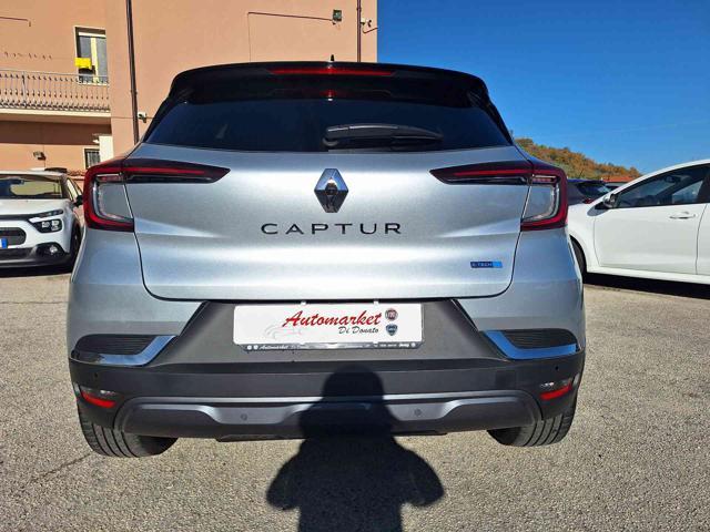 RENAULT Captur Plug-in Hybrid E-Tech 160 CV Initiale Paris