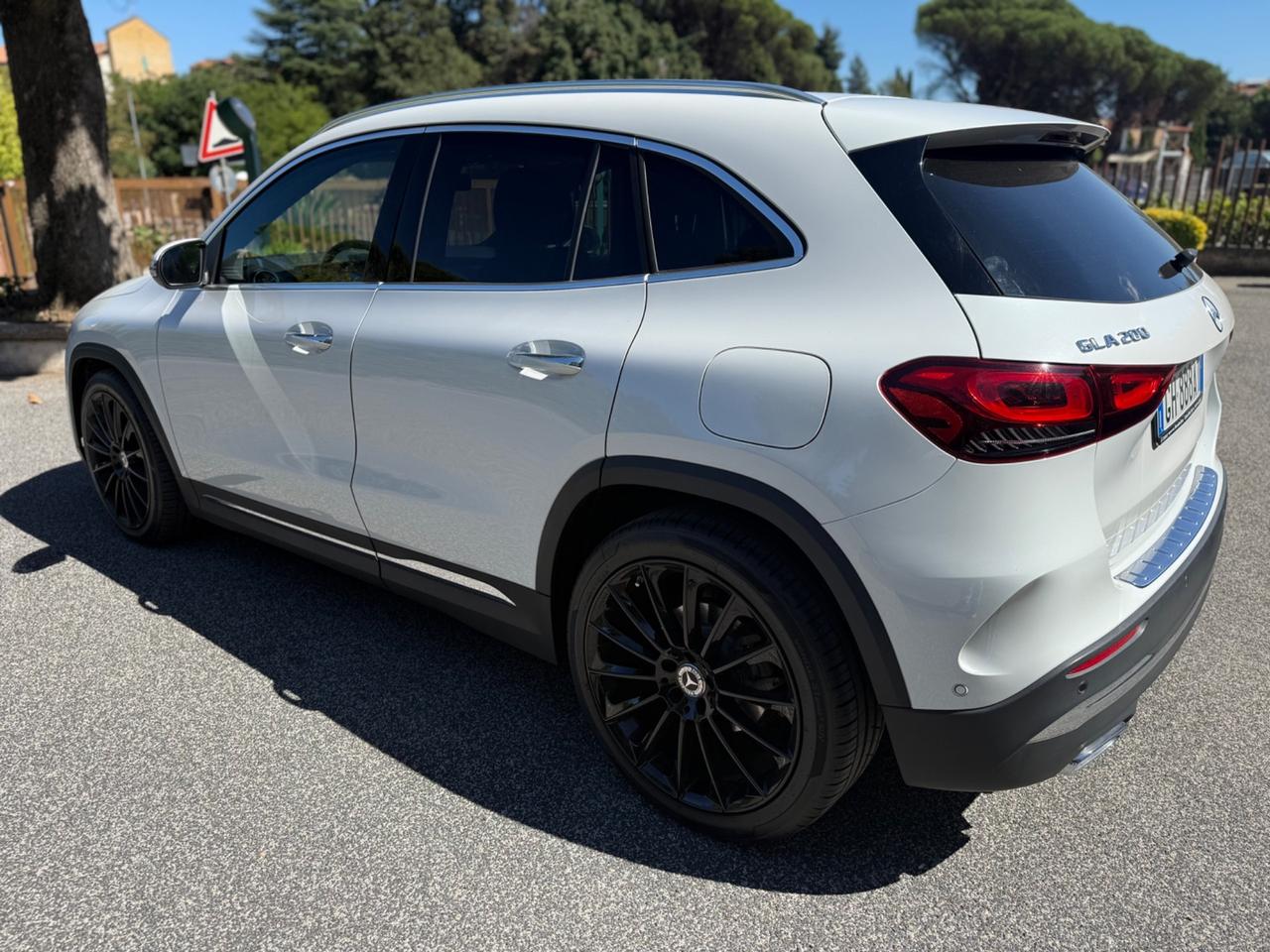 Mercedes-benz GLA 200 Automatic Premium