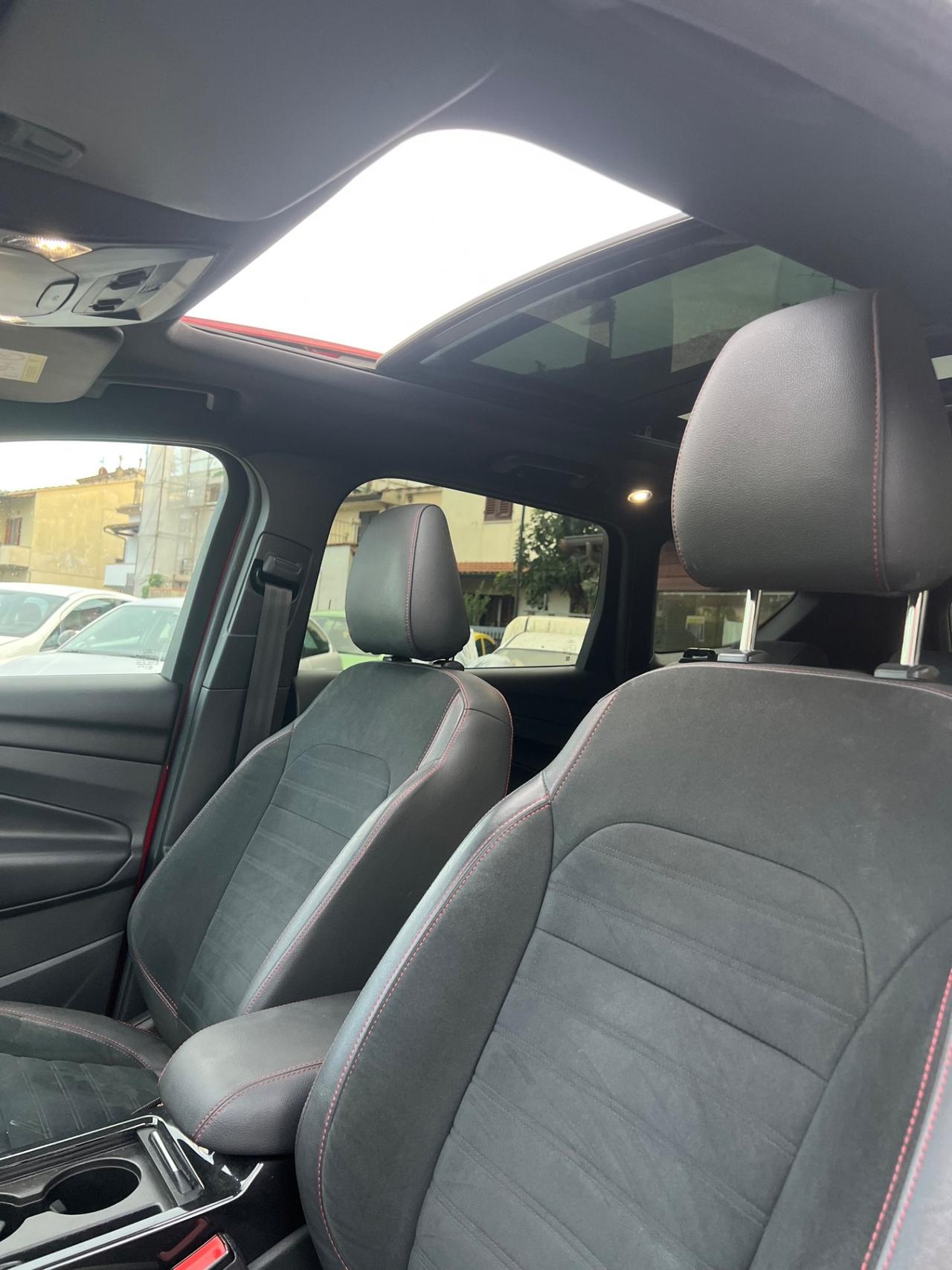 Ford Kuga 1.5 EcoBoost 120 CV S&S 2WD ST-Line