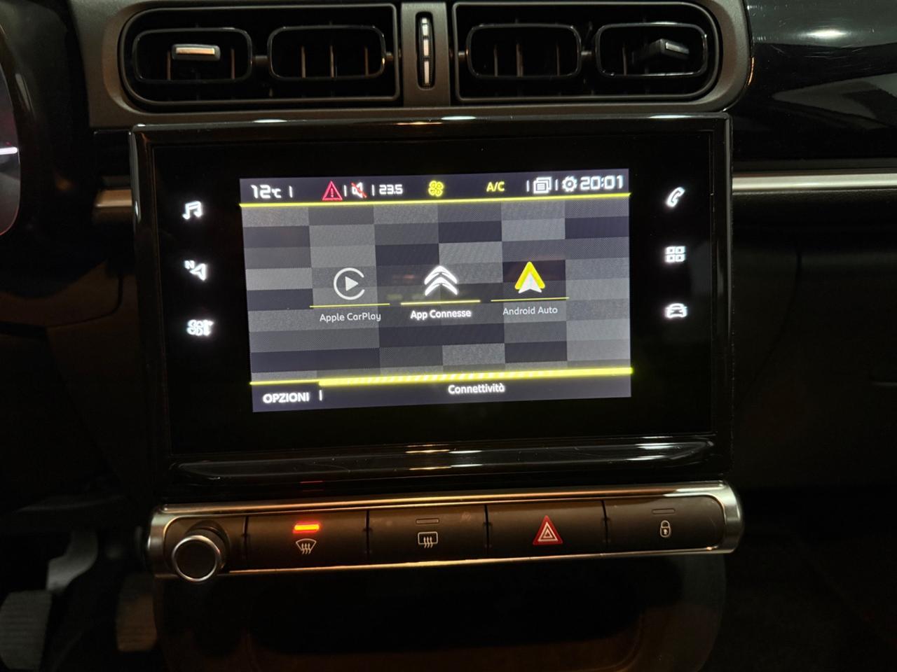 Citroen C3 BlueHDi100CV Shine AIRBUMP FULL LED2022