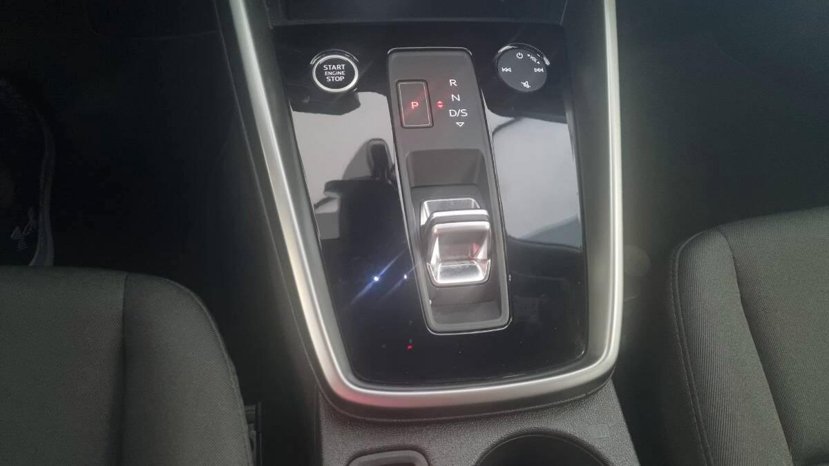 Audi A3 Sportback 35 2.0 tdi Business s-tronic
