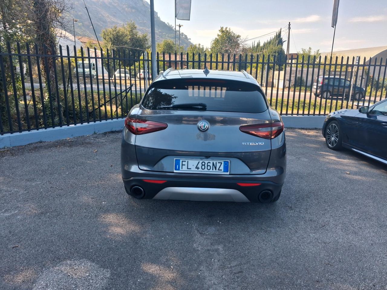 Alfa Romeo Stelvio 2.2 Turbodiesel 180 CV AT8 RWD Executive