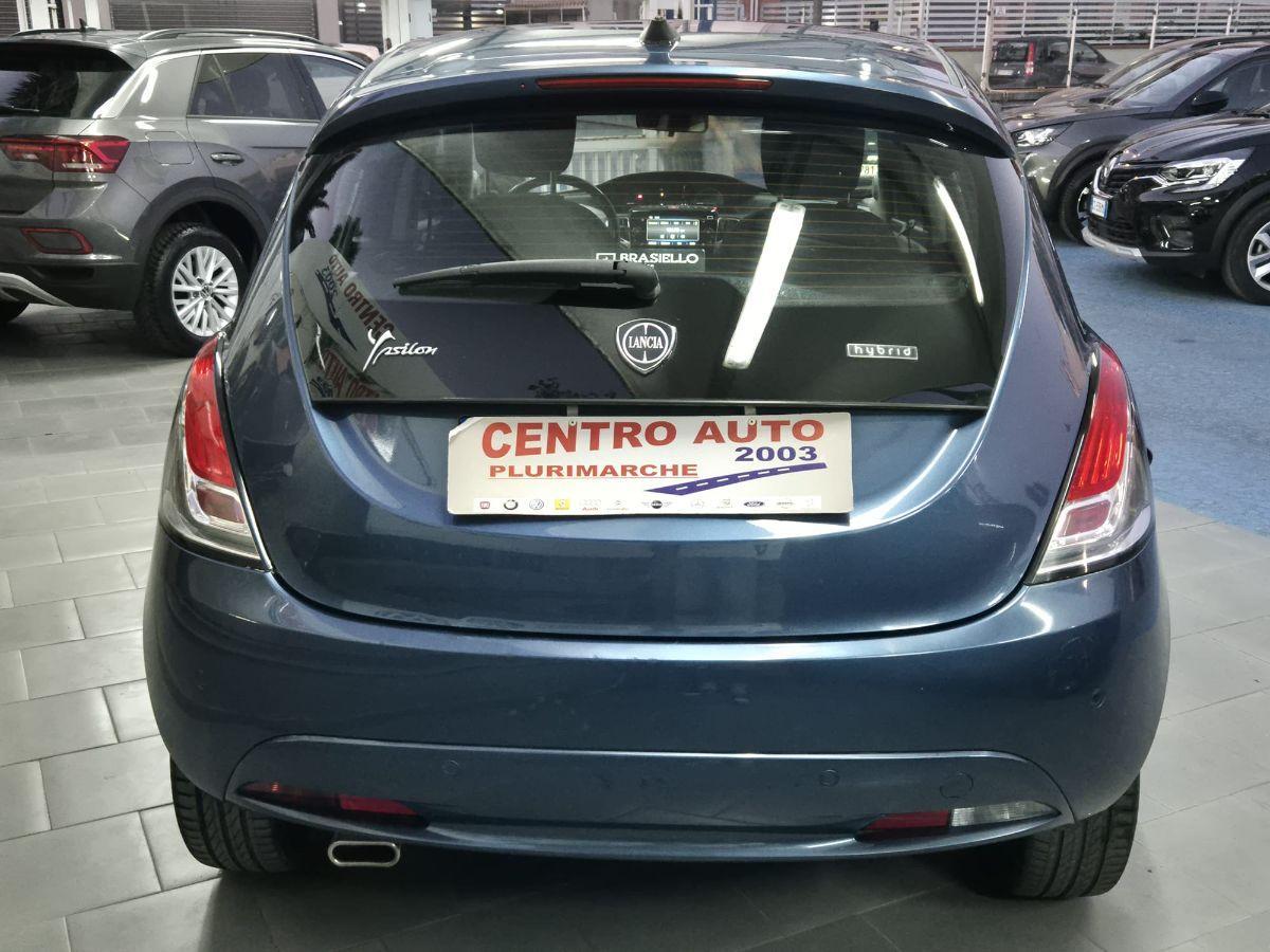 LANCIA - Ypsilon - 1.0 FireFly 5p.S&S Hyb. Eco Gold