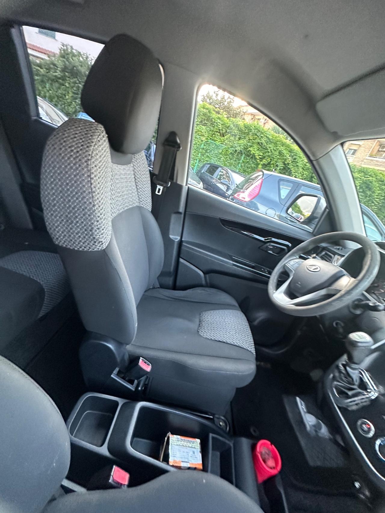 Mahindra KUV100 1.2 VVT M-Bifuel(GPL) K8