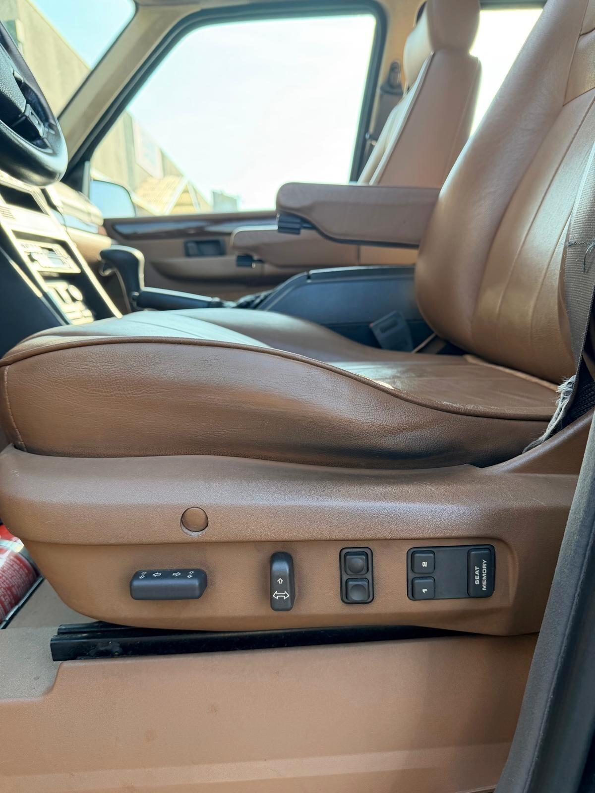 Land Rover Range 4.6 V8 cat 5p. aut. HSE