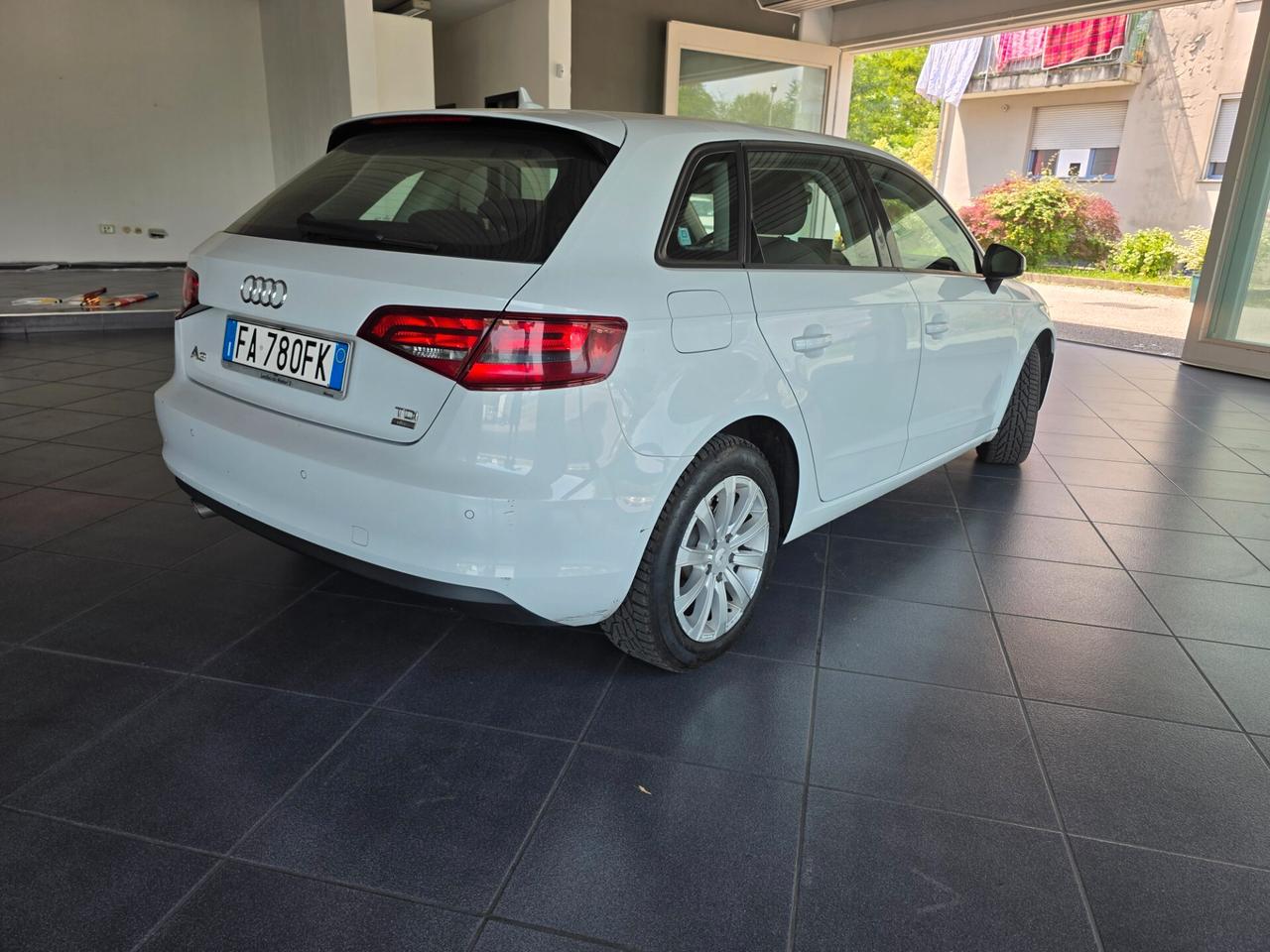Audi A3 1.6 TDI clean diesel Ambition