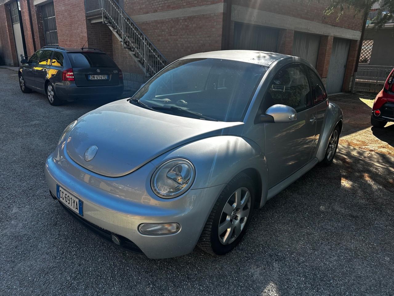 Volkswagen New Beetle 1.9 TDI 101CV