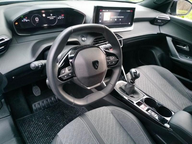 Peugeot 2008 2008 PureTech 100 S&S Allure