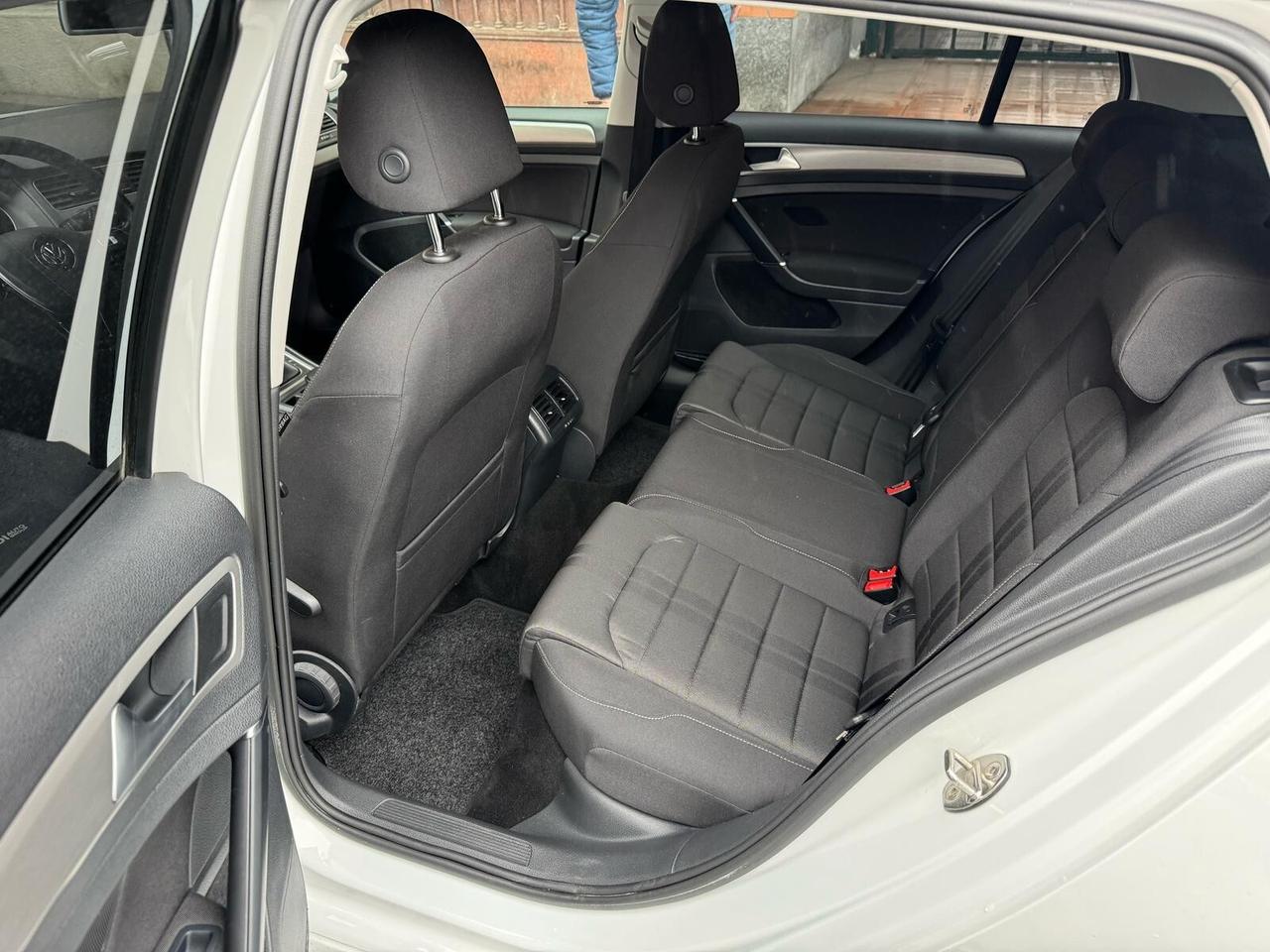 Volkswagen Golf 2.0 TDI 5p. Sport Edition BlueMotion Tech.