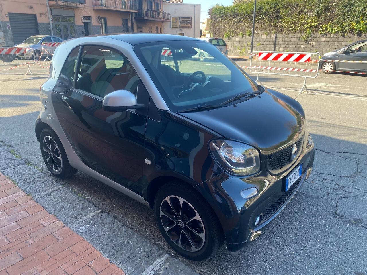 Smart ForTwo 70 1.0 twinamic Passion 2015